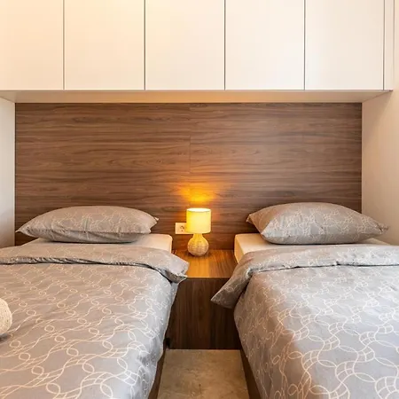 Apartman Artec *